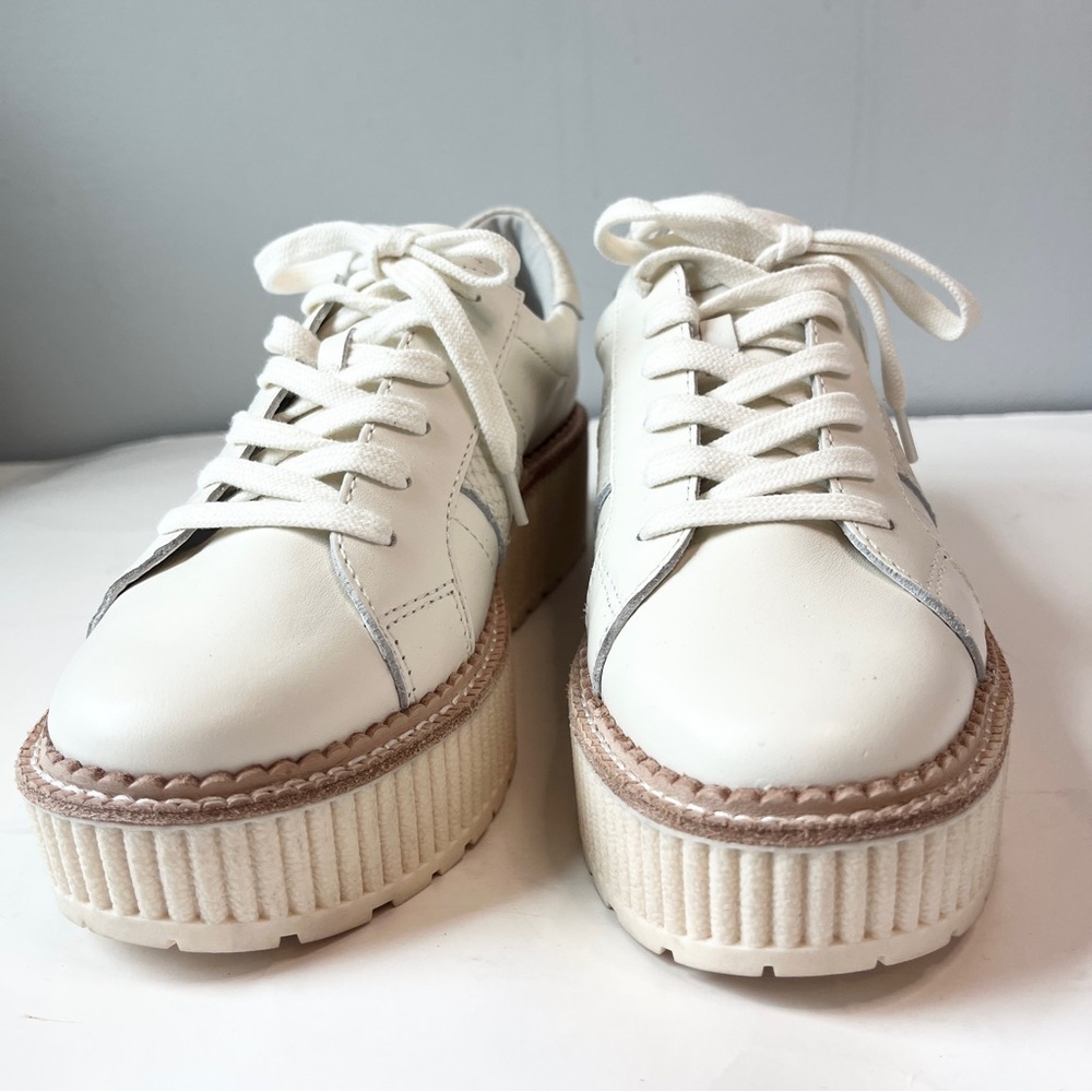 Dolce Vita Women's Tiger Lace Up Platform Sneakers - Picture 4 of 9